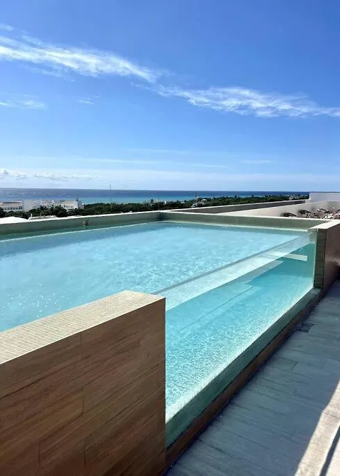 Modern Loft With Rooftop Pool Steps From The Beach By Solmar Rentals Playa del Carmen Meksyk