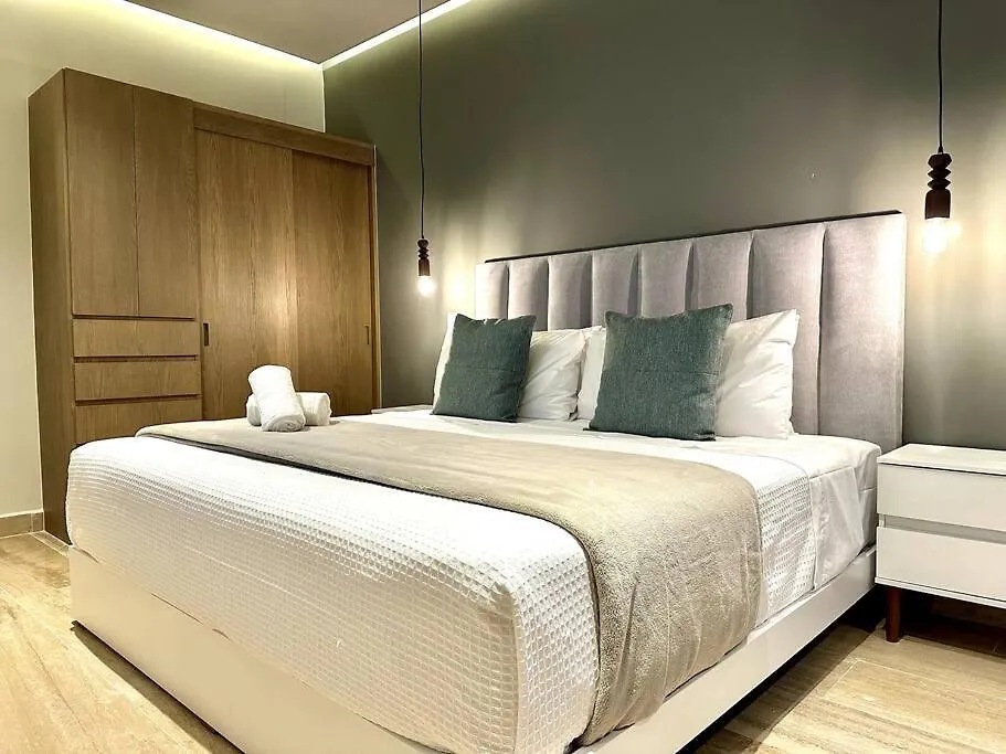 Modern Loft With Rooftop Pool Steps From The Beach By Solmar Rentals Playa del Carmen Meksyk